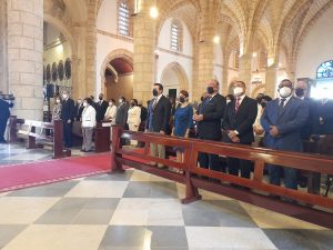 El Ministerio de Educación Superior, Ciencia y Tecnología (Mescyt), celebró este viernes 20 años de fundación con una misa en la Catedral Primada de América.